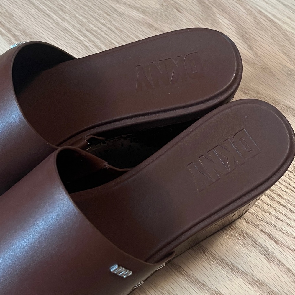 DKNY Brown Platform Thick Sandals Heels - Picture 2 of 8